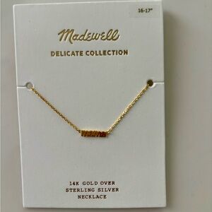 Mama gold necklace